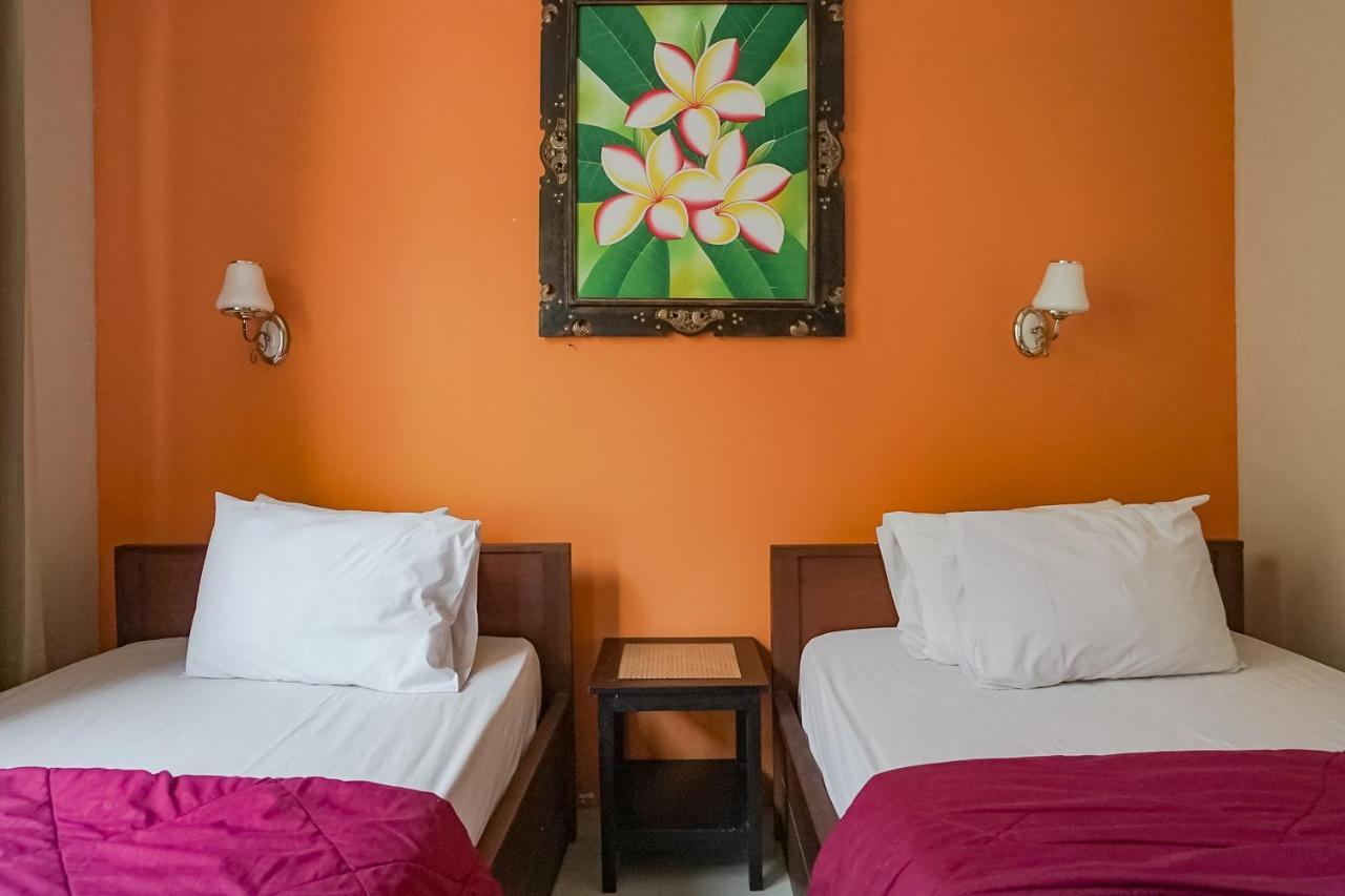 Taxa Uma Guest House Кута Екстер'єр фото