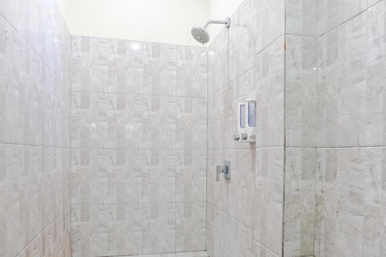 Taxa Uma Guest House Кута Екстер'єр фото