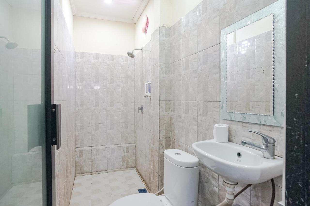 Taxa Uma Guest House Кута Екстер'єр фото